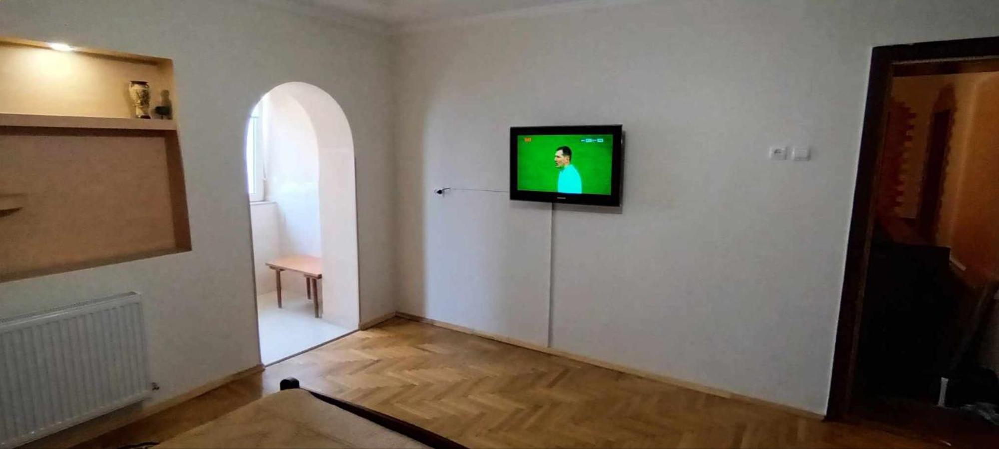 Sima Villa Berehove  Buitenkant foto