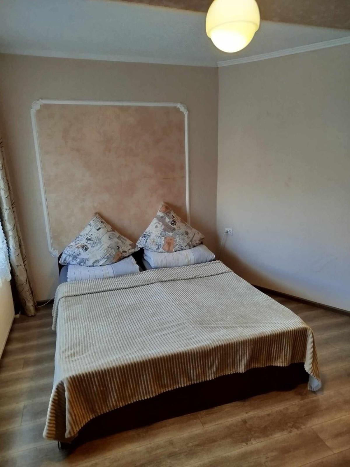 Sima Villa Berehove  Buitenkant foto