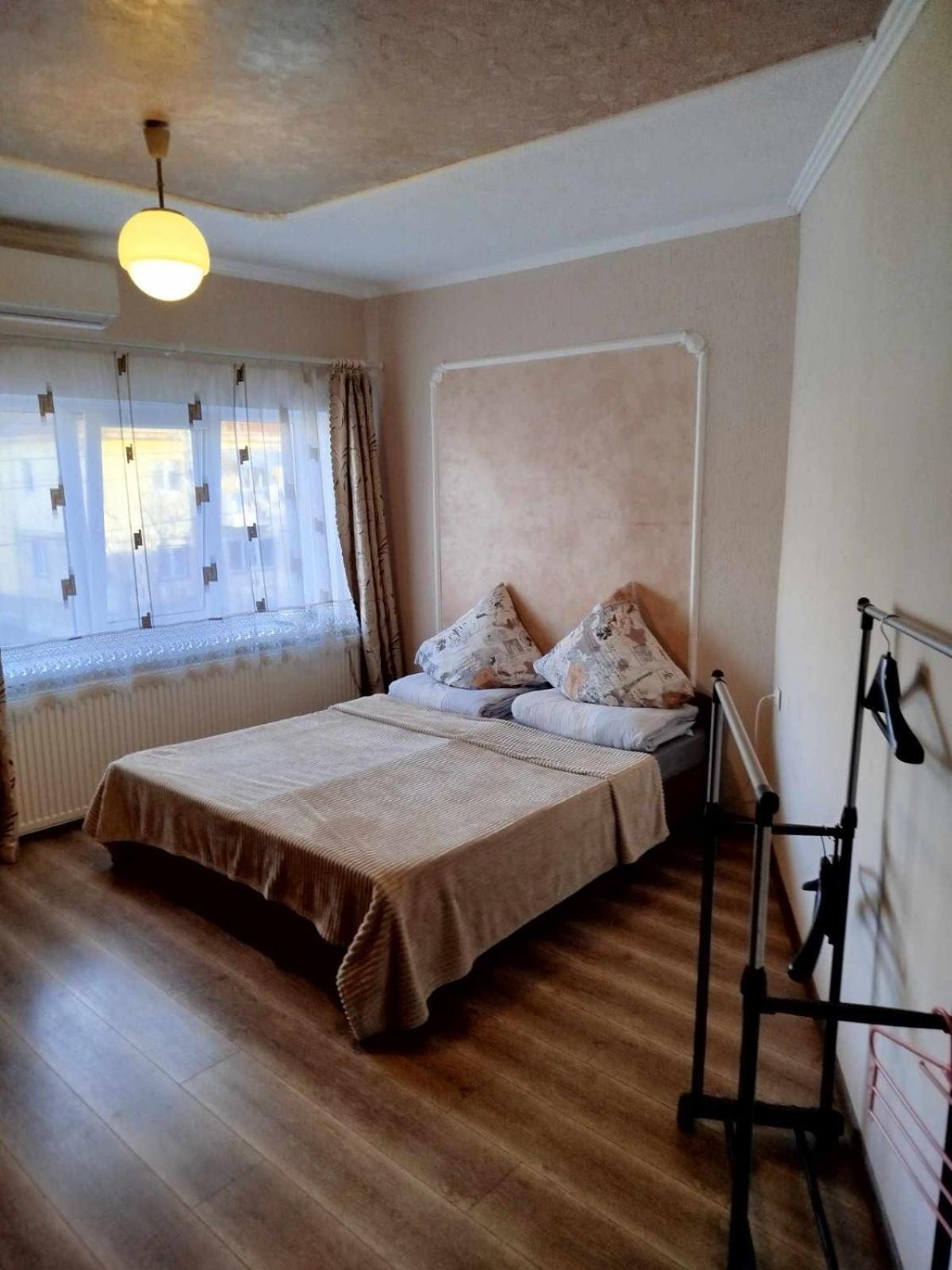 Sima Villa Berehove  Buitenkant foto